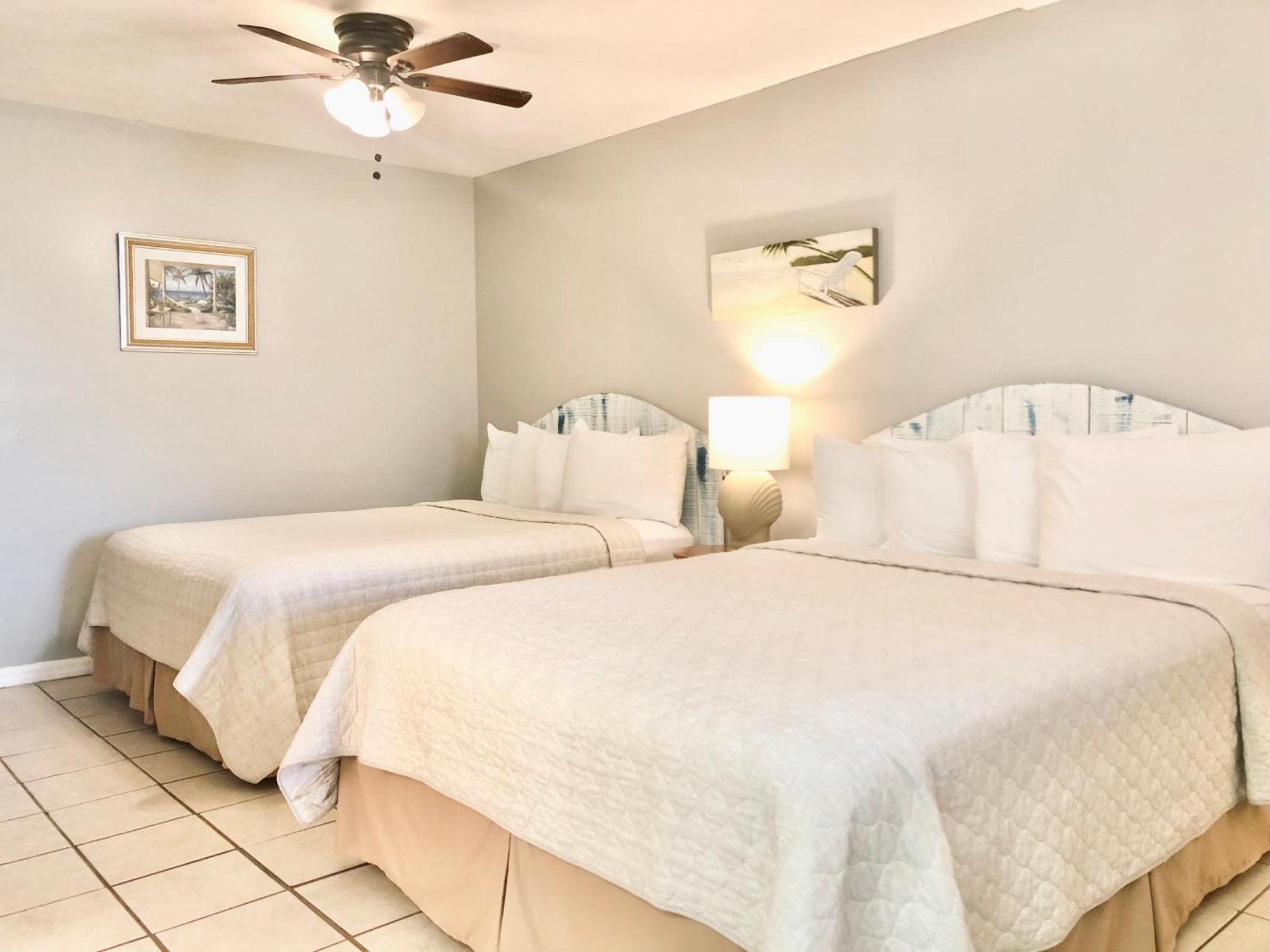 Davis House Inn Sebastian Habitación foto